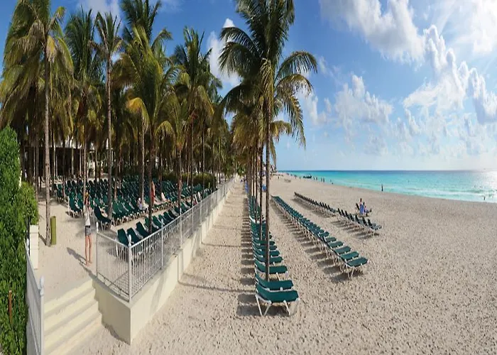 Riu Lupita Hotel 3*