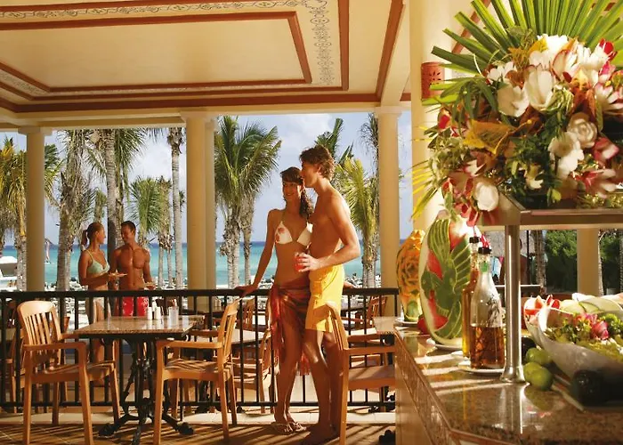 Hotel Riu Lupita 3*